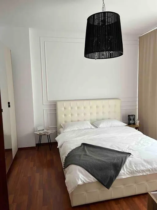 Hidden Gem Apartment In The Center Of The City-1