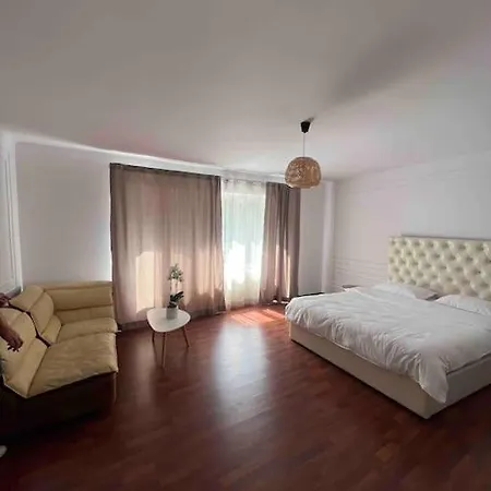 Hidden Gem Apartment In The Center Of The City-2